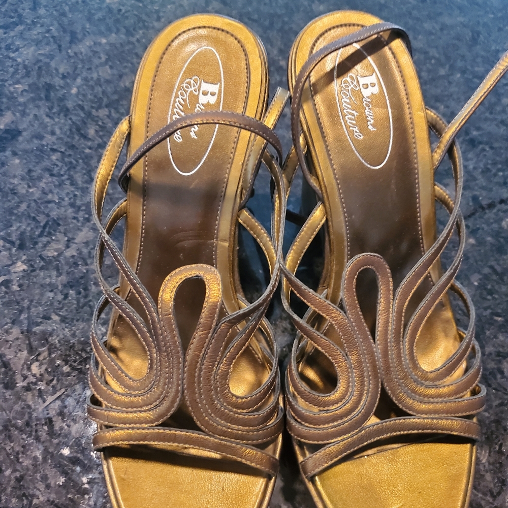 Shoes - Picture 11 of 11